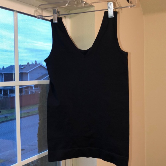 Tank top - Picture 1 of 3